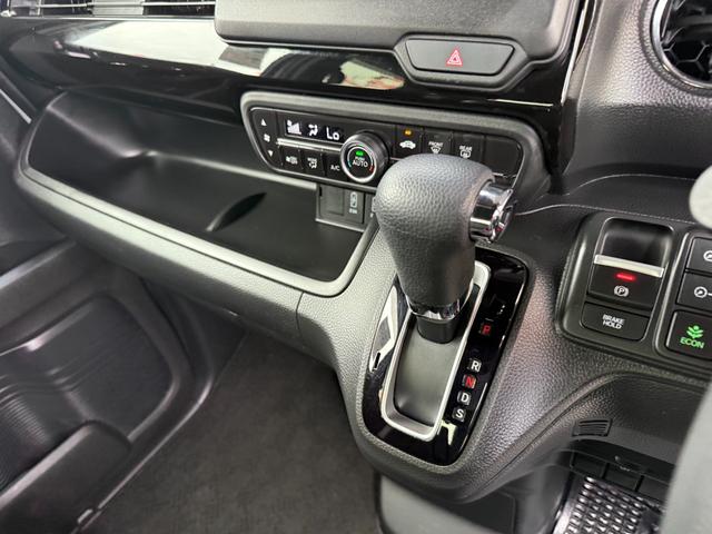 Ｎ－ＢＯＸカスタム Ｌ　社外ナビＴＶ　バックモニター　ブルートゥース　片側パワースライドドア（17枚目）