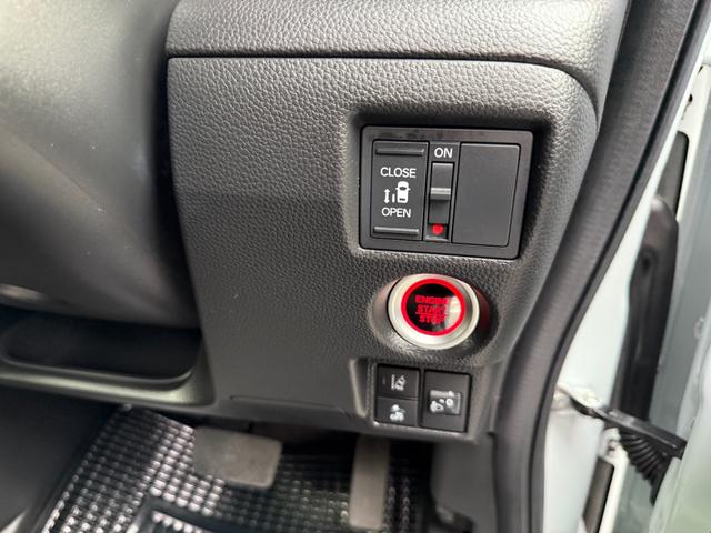 Ｎ－ＢＯＸカスタム Ｌ　社外ナビＴＶ　バックモニター　ブルートゥース　片側パワースライドドア（20枚目）