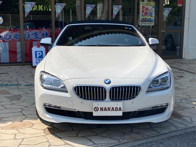 Bmw 6シリーズ 650iカブリオレ 4 4lツインターボ 純正19インチアルミ 368 0万円 平成26年 14年 沖縄県 中古車 価格 Com Bmw 6シリーズ 650iカブリオレ 4 4lツインターボ 純正19インチアルミ 368 0万円 平成26年 14年 沖縄県 中古車 価格 Com