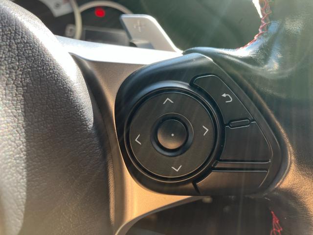 ８６ ＧＴリミテッド　ＴＲＤマフラー　社外アルミホイール　社外リヤウィング　ナビ　バックカメラ　Ｂｌｕｅｔｏｏｔｈ　キープッシュスタート　ＬＥＤヘッドライト　キーフリー　オートクルーズ　フルセグＴＶ　ＤＶＤ（20枚目）