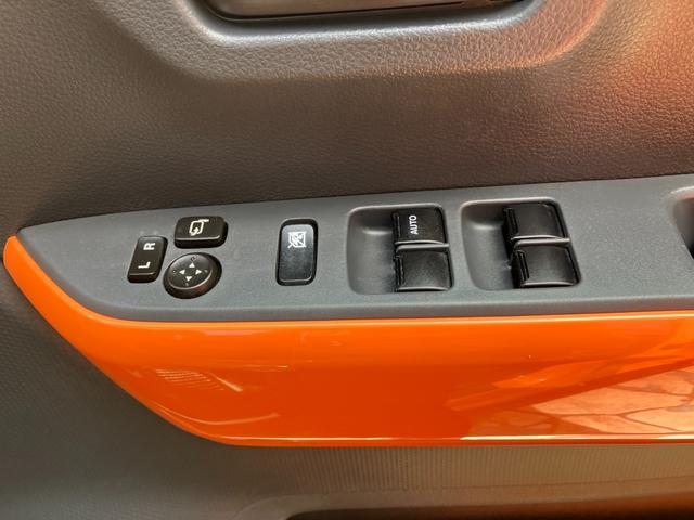 フレアクロスオーバー ＸＳ　ナビ　ＴＶ　Ｂｌｕｅｔｏｏｔｈ　ＤＶＤ　衝突軽減ブレーキ　キープッシュスタート　オートライト　キーフリー　シートヒーター　アルミホイール　ＨＩＤヘッドライト　ウィンカーミラー　シートリフター（17枚目）