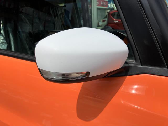 フレアクロスオーバー ＸＳ　ナビ　ＴＶ　Ｂｌｕｅｔｏｏｔｈ　ＤＶＤ　衝突軽減ブレーキ　キープッシュスタート　オートライト　キーフリー　シートヒーター　アルミホイール　ＨＩＤヘッドライト　ウィンカーミラー　シートリフター（18枚目）