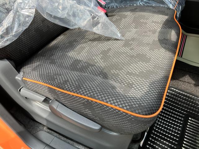 フレアクロスオーバー ＸＳ　ナビ　ＴＶ　Ｂｌｕｅｔｏｏｔｈ　ＤＶＤ　衝突軽減ブレーキ　キープッシュスタート　オートライト　キーフリー　シートヒーター　アルミホイール　ＨＩＤヘッドライト　ウィンカーミラー　シートリフター（23枚目）