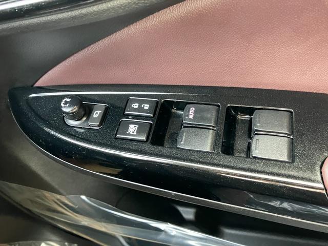 フロンクス ベースグレード　９インチナビ　全方位カメラ　ブレーキホールド　ＬＥＤヘッドライト　クリアランスソナー　キープッシュスタート　衝突軽減ブレーキ　アルミホイール　オートライト　Ｂｌｕｅｔｏｏｈ（17枚目）