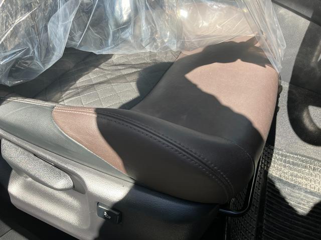 Ｃ－ＨＲ Ｇ　８インチナビ　バックカメラ　ドラレコ　ＥＴＣ　キープッシュスタート　アルミホイール　オートライト　オートクルーズ（26枚目）
