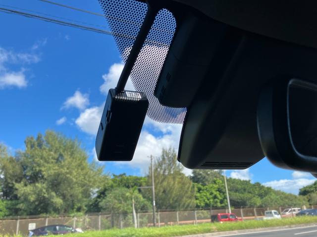 Ｃ－ＨＲ Ｇ　８インチナビ　バックカメラ　ドラレコ　ＥＴＣ　キープッシュスタート　アルミホイール　オートライト　オートクルーズ（31枚目）