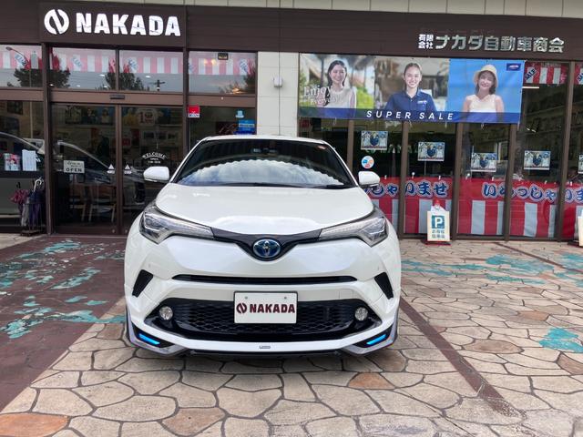 沖縄のドライブシーンに一番役に立つお店になりたい、私達はあなたのカーライフサポーターとしてどんなご相談でも親身に対応致します。クルマのことなら当店まで！無料電話：００７８－６０４７－１４２１