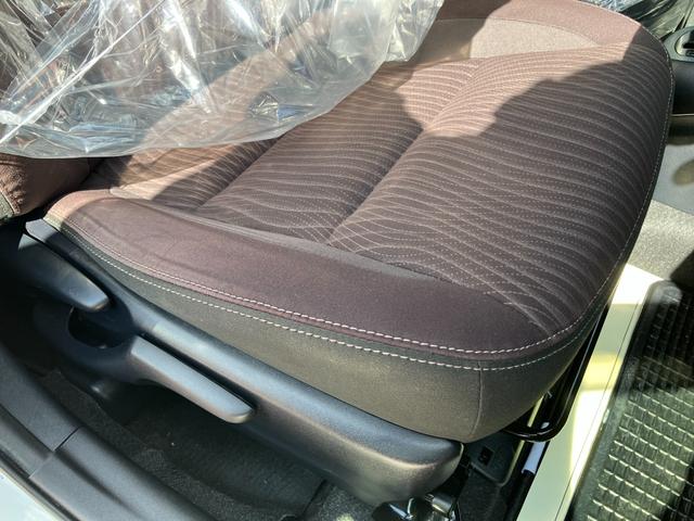 安心のシート上下　調整機能付き