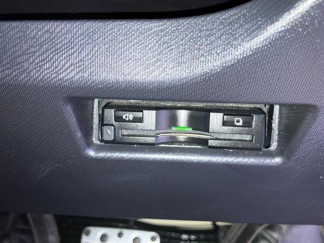 ＥＴＣ付き。高速道路もスムーズ　渋滞の時とても便利ですネ。