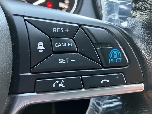 オートクルーズ機能付き　長距離ドライブに有難い味方です。アクセル設定→楽々走行　疲れた日にもうれしい装備です。