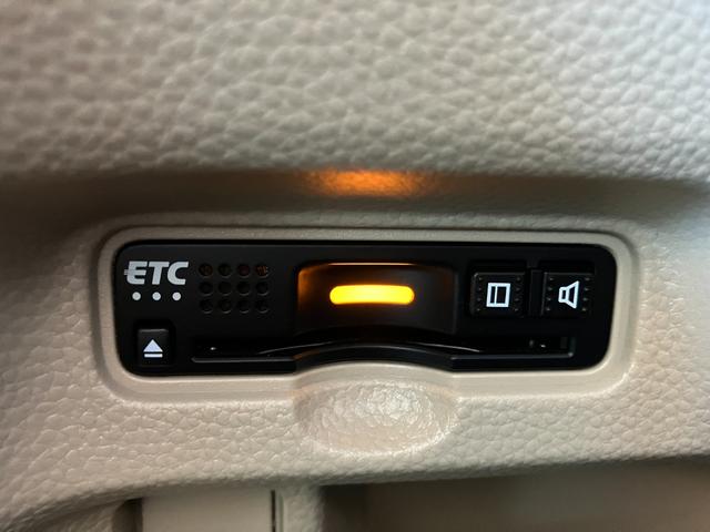 ＥＴＣ付き。高速道路もスムーズ　渋滞の時とても便利ですネ。