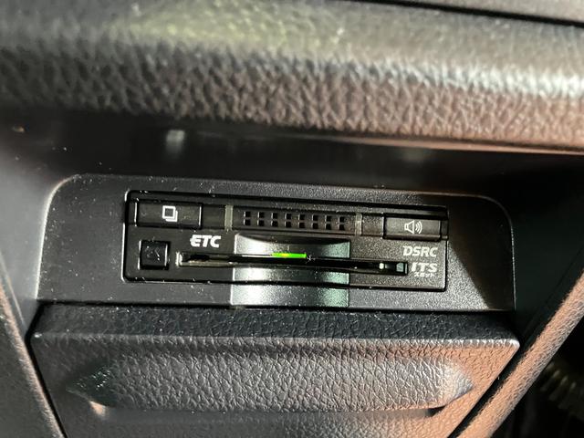 エスクァイア Ｇｉ　純正９インチナビ　フリップダウンモニター　両側電動スライドドア　バックカメラ　ＥＴＣ（16枚目）