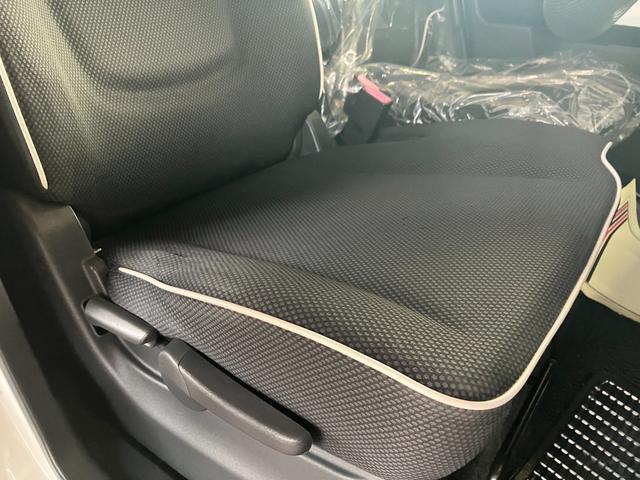 ハスラー Ｘターボ　純正１５インチアルミホイール　ＣＤプレーヤー　シートヒーター　電動格納ミラー　オートライト　禁煙車　衝突被害軽減システム　衝突安全ボディ（20枚目）