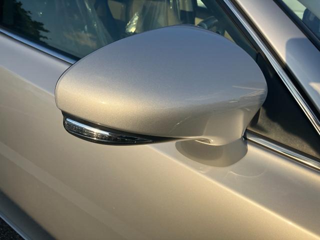 ＣＴ ＣＴ２００ｈ　バージョンＣ　ナビ　フルセグＴＶ　ＤＶＤ　バックカメラ　ステアリングリモコン　オートクルーズ　オートライト　アルミホイール　キープッシュスタート　キーフリー（19枚目）