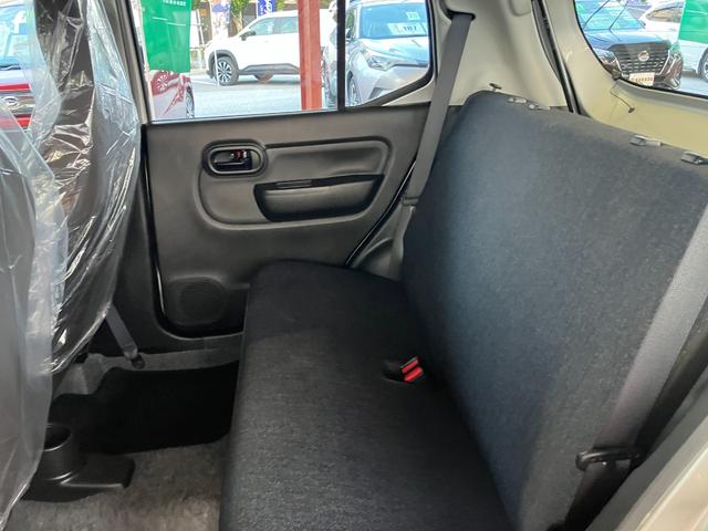 アルト Ａ　Ｂｌｕｅｔｏｏｈ　ＵＳＢ接続　ＣＤ　衝突軽減ブレーキ　リヤクリアランスソナー　オートライト　サイドハンドブレーキ　キーレスエントリー（22枚目）