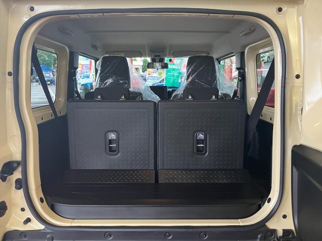 ジムニーシエラ JC ★走行1.6万km★ 純正15インチアルミホイール LEDヘッドライト オートライト ETC ステアリングスイッチ クルーズコントロール シートヒーター 禁煙車 衝突被害軽減システム 衝突安全ボディ(27枚目)