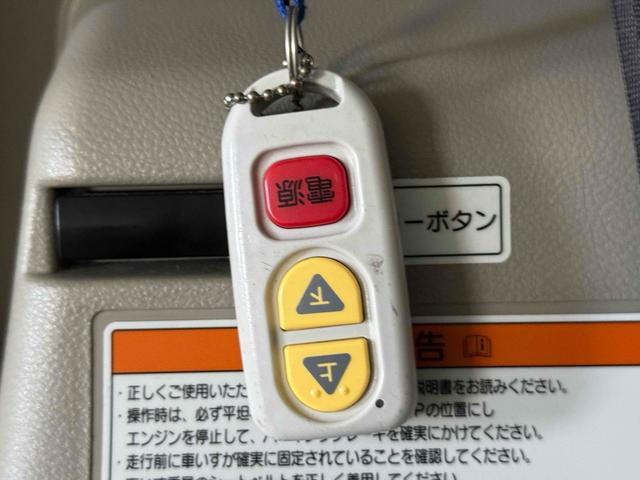 スペーシア Ｔ　福祉車輌　両側スライドドア　衝突被害軽減システム　スマートキー　ベンチシート　ＣＶＴ　ＡＢＳ　ＥＳＣ　エアコン　パワーステアリング（24枚目）