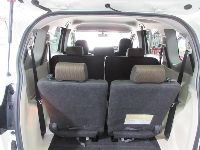 シエンタ ハイブリッドＧ　ナビ・ＴＶ・ＤＶＤビデオ・ＵＳＢ・Ｂｌｕｅｔｏｏｔｈ・バックカメラ・車両接近警報装置・横滑り防止機能・両側パワースライドドア・電動格納ウインカーミラー（8枚目）