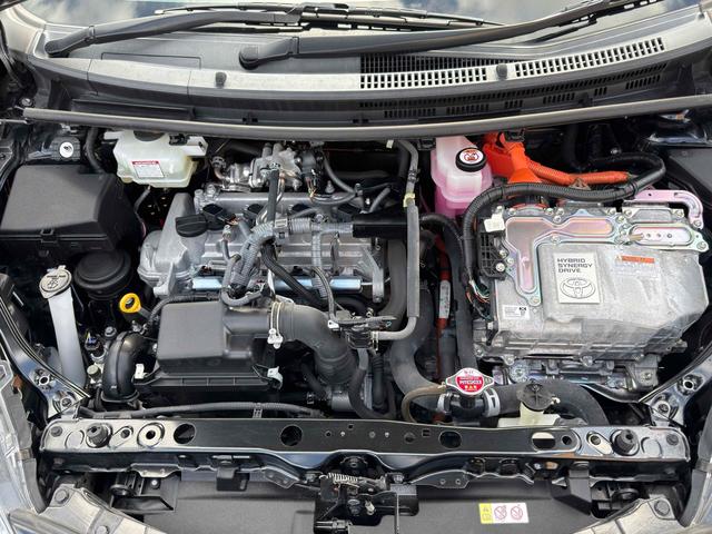 不具合等はエンジンルームで確認できる場合も多いです。コンディションのチェックや維持の面でとってもプラスです！