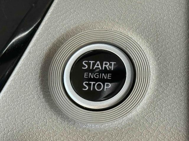 エンジン始動も楽チンです。イチイチ鍵を出す手間も無くなりますよ。