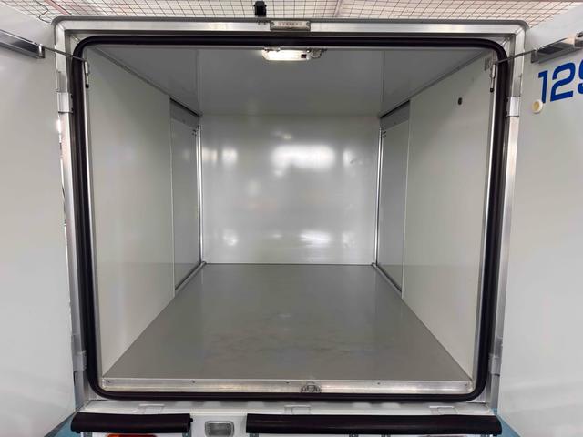 ご覧いただきありがとうございます♪気になったお車がありましたらお気軽にお電話をください♪