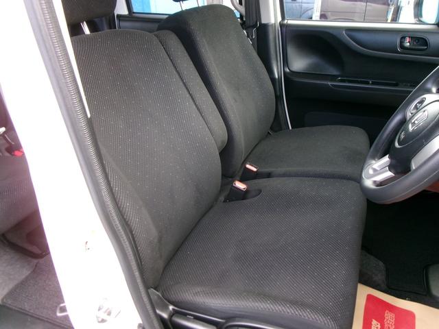 ＳＳパーケージなのでシートは黒調です！