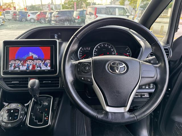 ヴォクシー ＺＳ　煌ＩＩ　１２．２インチフリップダウンモニター　９インチフルセグナビテレビ　両側パワースライドドア　Ｂｌｕｅｔｏｏｔｈ　ＥＴＣ（16枚目）