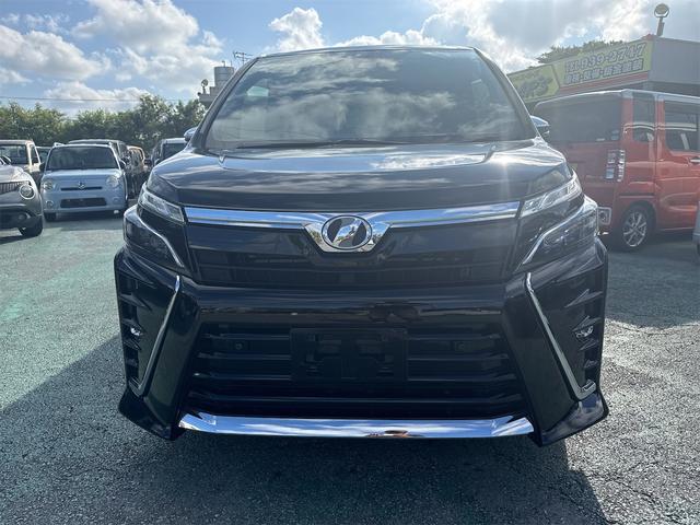 ヴォクシー ZS 煌II 9インチフルセグナビテレビ バックカメラ Bluetooth ETC 両側パワースライドドア クルーズコントロール トヨタセーフティセンス(2枚目)