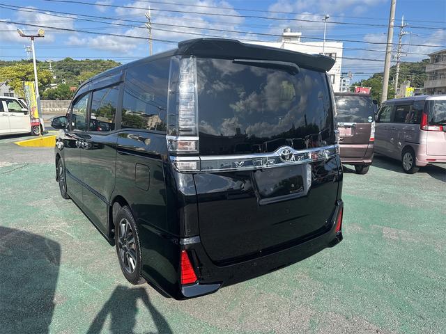 ヴォクシー ZS 煌II 9インチフルセグナビテレビ バックカメラ Bluetooth ETC 両側パワースライドドア クルーズコントロール トヨタセーフティセンス(9枚目)