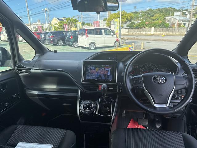 ヴォクシー ZS 煌II 9インチフルセグナビテレビ バックカメラ Bluetooth ETC 両側パワースライドドア クルーズコントロール トヨタセーフティセンス(15枚目)
