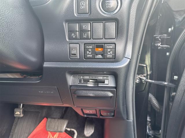 ヴォクシー ZS 煌II 9インチフルセグナビテレビ バックカメラ Bluetooth ETC 両側パワースライドドア クルーズコントロール トヨタセーフティセンス(28枚目)