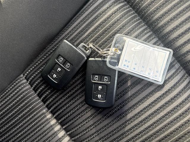 ヴォクシー ZS 煌II 9インチフルセグナビテレビ バックカメラ Bluetooth ETC 両側パワースライドドア クルーズコントロール トヨタセーフティセンス(34枚目)