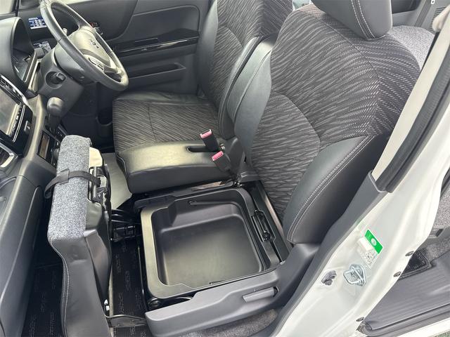 スペーシアカスタム ＸＳリミテッド　ワンセグナビテレビ　両側パワースライドドア　ブレーキサポート　ＥＴＣ　プッシュスタート　スマートキー（23枚目）