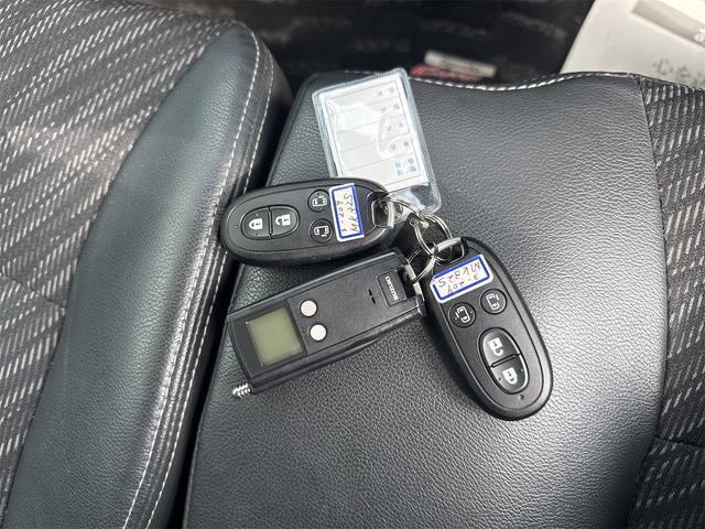 スペーシアカスタム ＸＳリミテッド　ワンセグナビテレビ　両側パワースライドドア　ブレーキサポート　ＥＴＣ　プッシュスタート　スマートキー（30枚目）