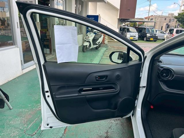 アクア Ｓスタイルブラック　純正ＮＡＶＩ＆ＴＶ・バックモニター・Ｂｌｕｅｔｏｏｔｈ・車線逸脱警報装置・スマートキー×２個・ステアリングスイッチ・ライトレベライザー・横すべり防止装置・プッシュスタート・コーナーセンサー（67枚目）