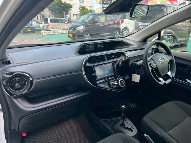 アクア Ｓスタイルブラック　純正ＮＡＶＩ＆ＴＶ・バックモニター・Ｂｌｕｅｔｏｏｔｈ・車線逸脱警報装置・スマートキー×２個・ステアリングスイッチ・ライトレベライザー・横すべり防止装置・プッシュスタート・コーナーセンサー（68枚目）