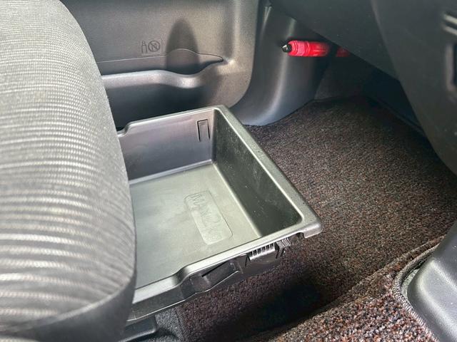 デイズルークス ハイウェイスター　Ｘ　Ｖセレクション　特別仕様車・純正ＮＡＶＩ＆ＴＶ・アラウンドビューモニター・ステアリングスイッチ・Ｂｌｕｅｔｏｏｔｈ・ＣＤ・ＤＶＤ・両側パワースライドドア・エマージェンシーブレーキ・ＥＴＣ・タッチパネル式オートエアコン（56枚目）