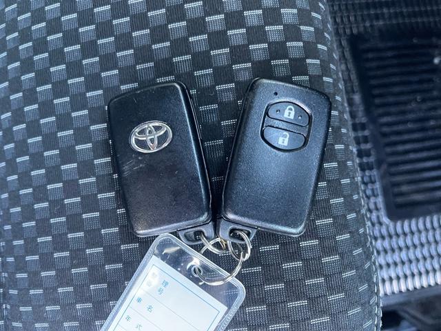 アクア クロスオーバー 純正NAVI&TV・バックモニター・Bluetooth・ステアリングスイッチ・コーナーセンサー・トヨタセーフティーセンス・車線逸脱警報装置・オートハイビーム・ルーフレール・ハーフレザーシート(24枚目)