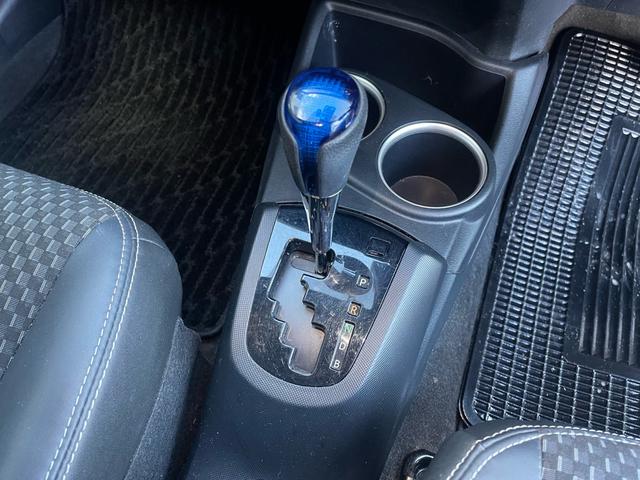 アクア クロスオーバー 純正NAVI&TV・バックモニター・Bluetooth・ステアリングスイッチ・コーナーセンサー・トヨタセーフティーセンス・車線逸脱警報装置・オートハイビーム・ルーフレール・ハーフレザーシート(40枚目)