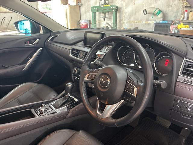 アテンザワゴン ＸＤ　Ｌパッケージ　ナビ　運転席パワーシート　プッシュスタート　キーレスエントリー　アルミホイール　ステアリングスイッチ（9枚目）