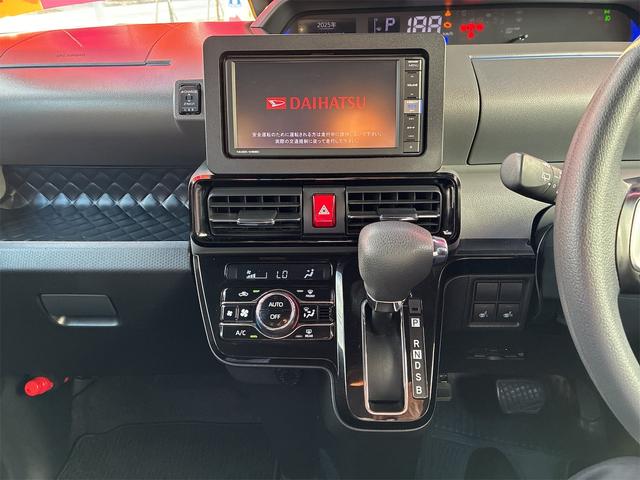 タント カスタムX ナビ プッシュスタート スマートキー 両側パワースライドドア 衝突被害軽減システム アルミホイール(10枚目)