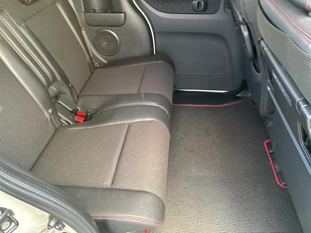 N-BOXカスタム G・ターボLパッケージ ナビ ETC プッシュスタート キーレスエントリー 両側パワースライドドア 衝突被害軽減システム アルミホイール(13枚目)