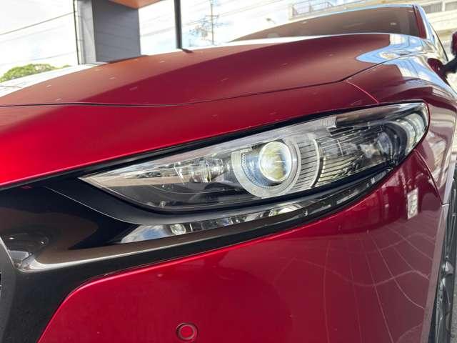 ＬＥＤヘッドライトは明るく視認性が良いため、夜間でも安心して運転が可能です。
