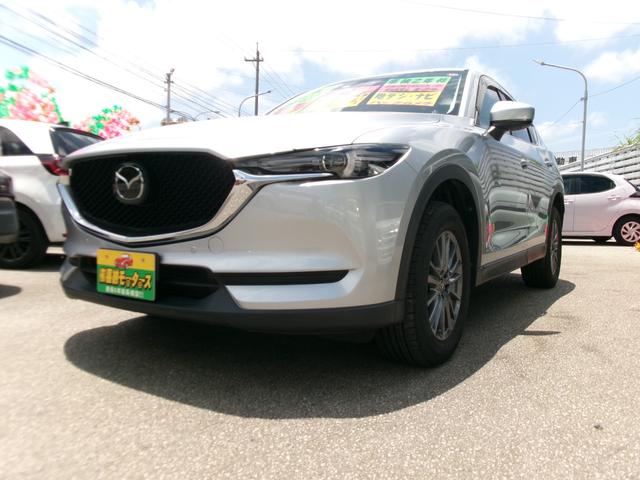 ＣＸ－５ ＸＤ　ディーゼル車　フルセグＴＶ　Ｂｌｕｅｔｏｏｔｈ　ＤＶＤ　バックカメラ　サイドカメラ　衝突被害軽減ブレーキ　ＥＴＣ　純正１７インチアルミホイール　ステアリングリモコン　クルーズコントロール　ＬＥＤライト（6枚目）