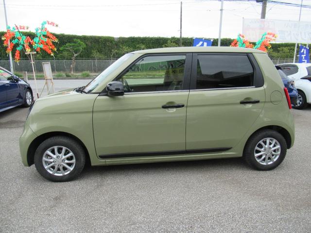 嘉手納本店・比謝支店・長浜本社工場・古堅第二工場の完備した販売店です。