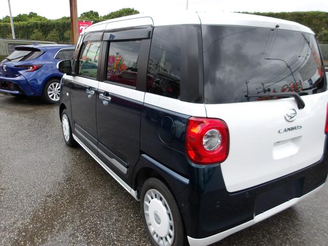 ムーヴキャンバス ストライプスＧ　衝突被害軽減ブレーキ　アイドリングストップ　白線逸脱警報　コーナーセンサー　誤発進抑制　横滑り防止装置　両側パワースライドドア　スマートキー　盗難防止装置　地デジ　ナビ　ＤＶＤ　ＳＤ　ＨＤＭＩ　ＥＴＣ（8枚目）