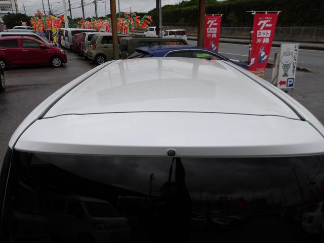 ムーヴキャンバス ストライプスＧ　衝突被害軽減ブレーキ　アイドリングストップ　白線逸脱警報　コーナーセンサー　誤発進抑制　横滑り防止装置　両側パワースライドドア　スマートキー　盗難防止装置　地デジ　ナビ　ＤＶＤ　ＳＤ　ＨＤＭＩ　ＥＴＣ（16枚目）