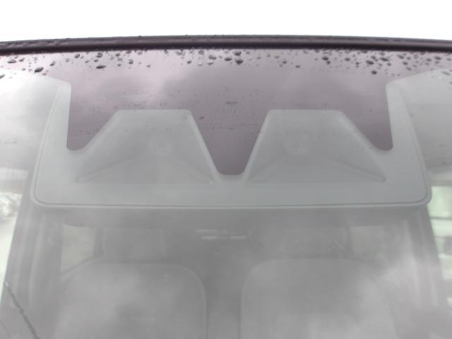 ムーヴキャンバス ストライプスＧ　衝突被害軽減ブレーキ　アイドリングストップ　白線逸脱警報　コーナーセンサー　誤発進抑制　横滑り防止装置　両側パワースライドドア　スマートキー　盗難防止装置　地デジ　ナビ　ＤＶＤ　ＳＤ　ＨＤＭＩ　ＥＴＣ（61枚目）