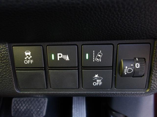 Ｎ－ＷＧＮカスタム Ｌホンダセンシング　純正ナビ　フルセグＴＶ　ＤＶＤ　Ｂｌｕｅｔｏｏｔｈ　ＥＴＣ　バックモニター　ＬＥＤヘッドライト　衝突被害軽減ブレーキ　誤発進抑制機能　パーキングセンサー　電動パーキングブレーキ　クルーズコントロール（55枚目）