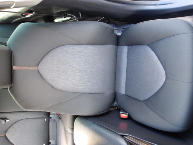 カムリ G 純正ナビ DVD Bluetooth バックモニター ETC LEDヘッドライト スペアキー パワーシート スペアタイヤ 衝突被害軽減ブレーキ 誤発進抑制機能 サイドエアバッグ クルーズコントロール(30枚目)